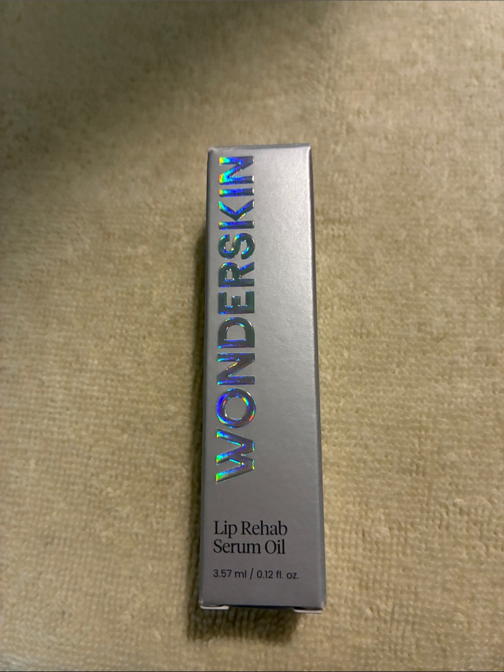 Wonderskin Lip Rehab Serum Oil  Silver Hydrating Lip Oil